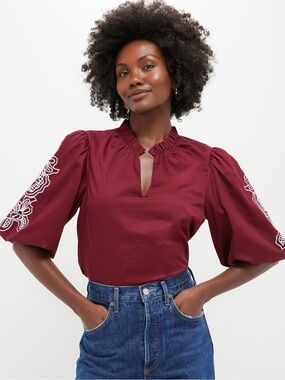 Hyacinth House Tuckernuck Plum with Lilac Embroidery Floria Blouse